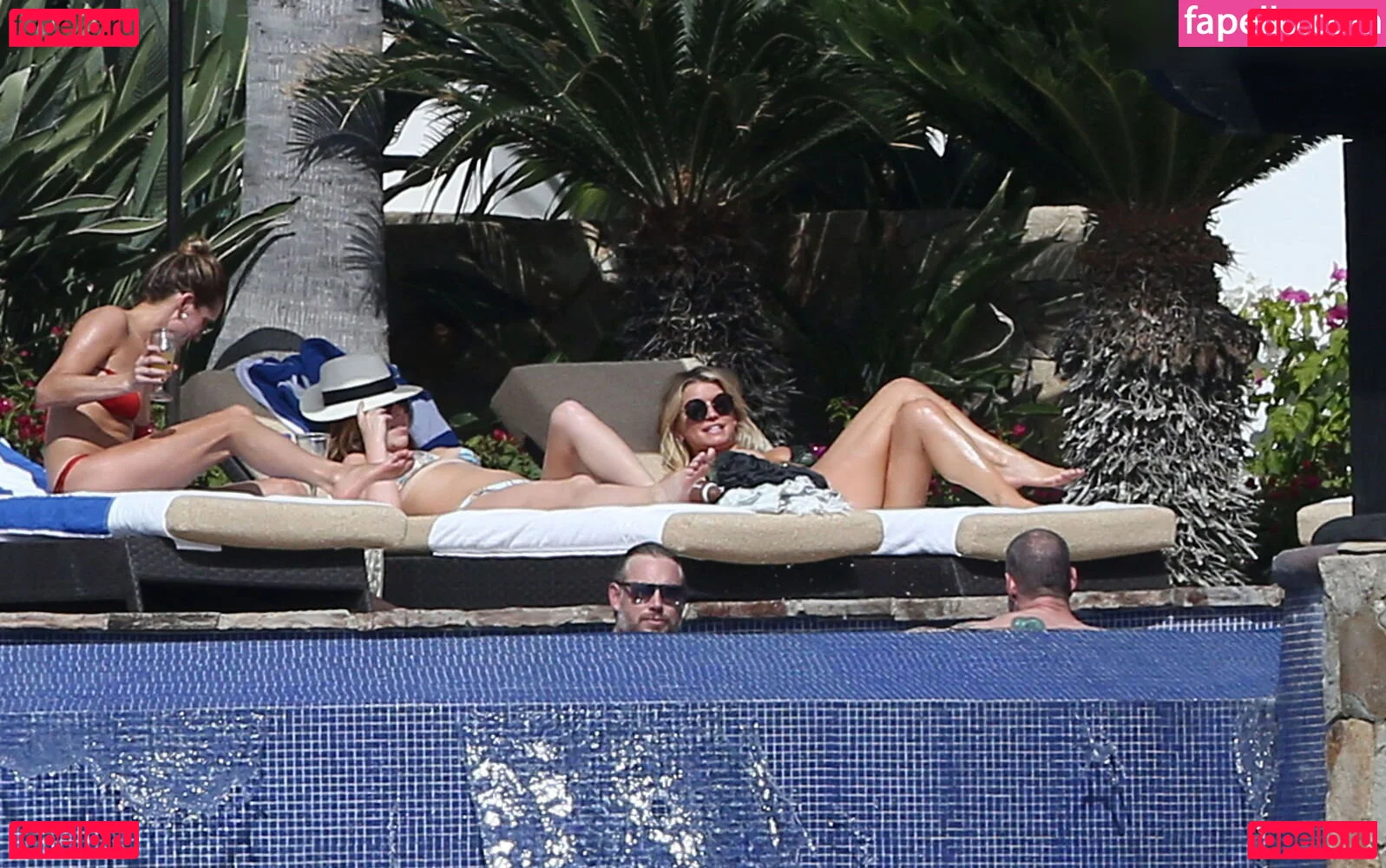 Jessica Simpson Onlyfans Photo Gallery 