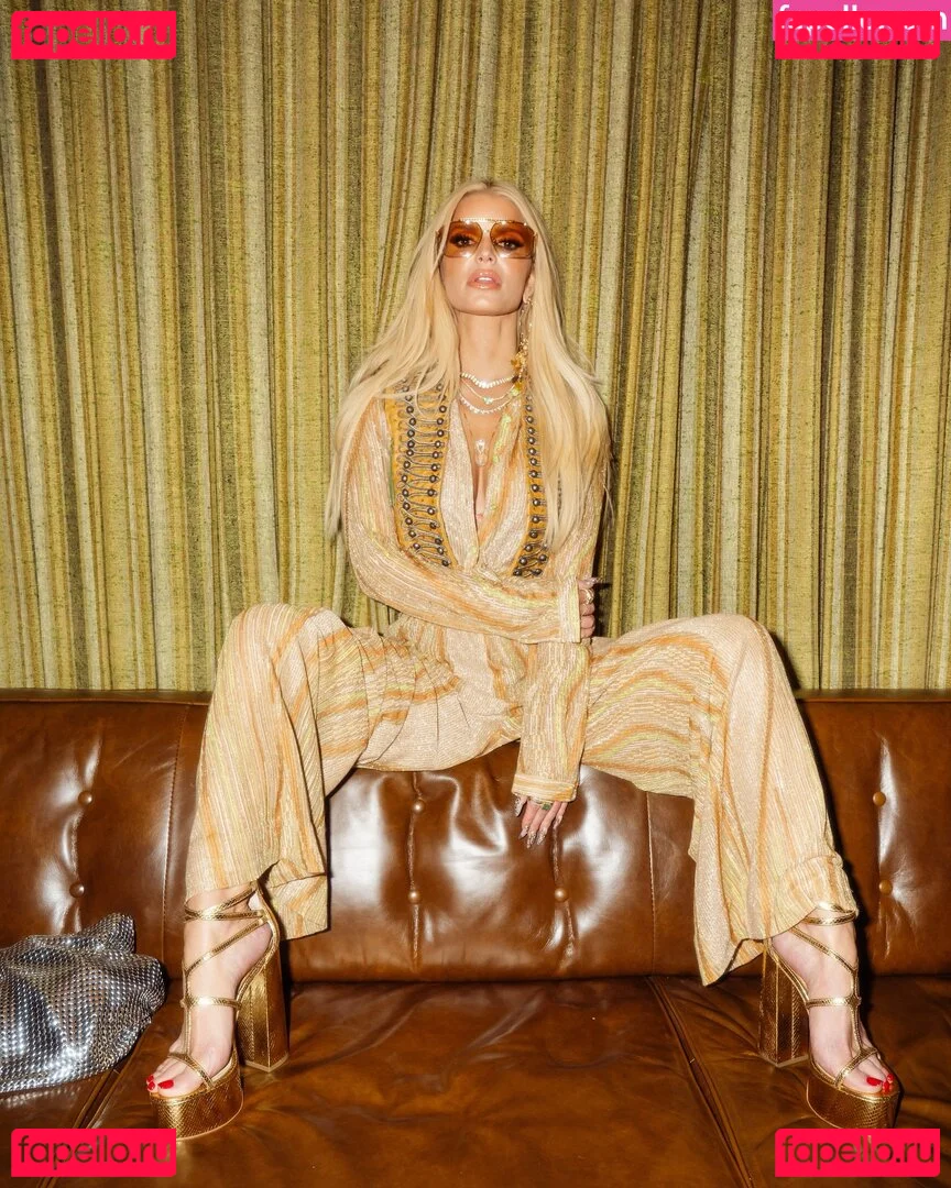 Jessica Simpson Onlyfans Photo Gallery 