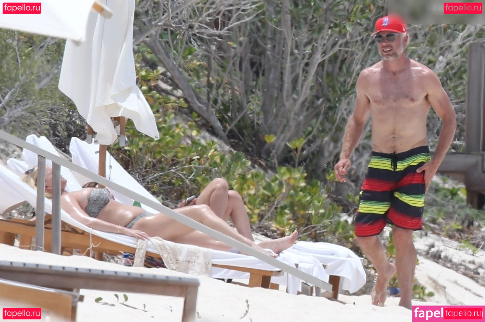 Jessica Simpson Onlyfans Photo Gallery 