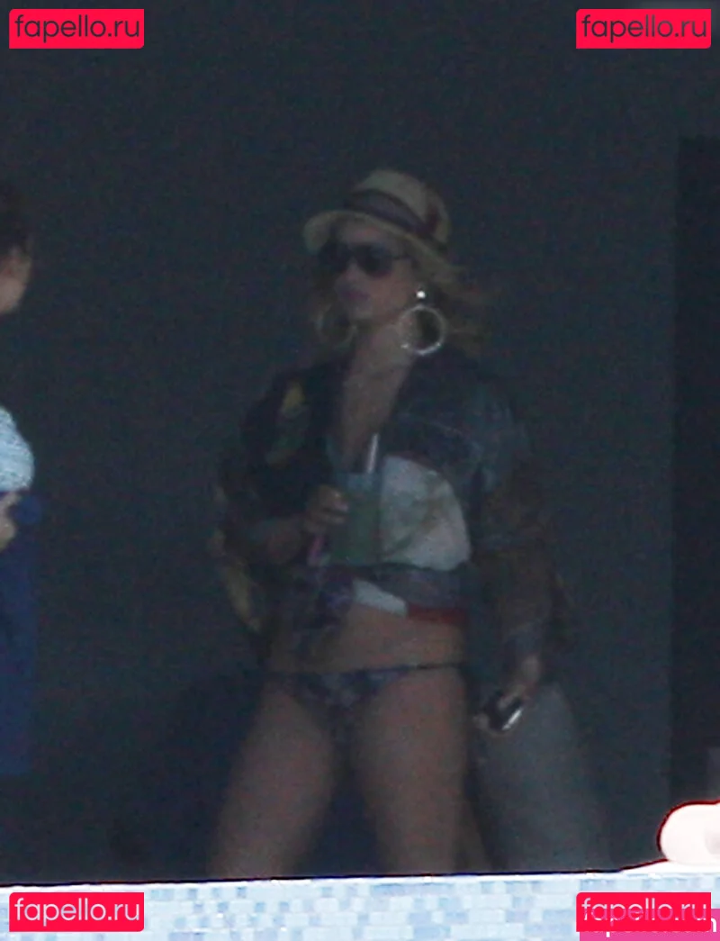 Jessica Simpson Onlyfans Photo Gallery 