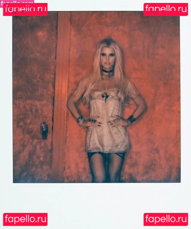 Jessica Simpson Onlyfans Photo Gallery 