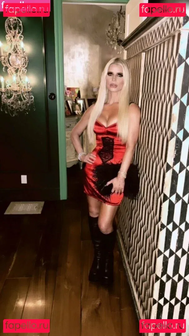 Jessica Simpson Onlyfans Photo Gallery 