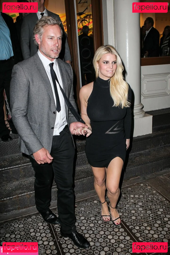 Jessica Simpson Onlyfans Photo Gallery 