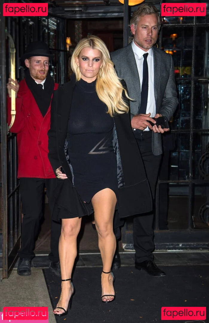 Jessica Simpson Onlyfans Photo Gallery 