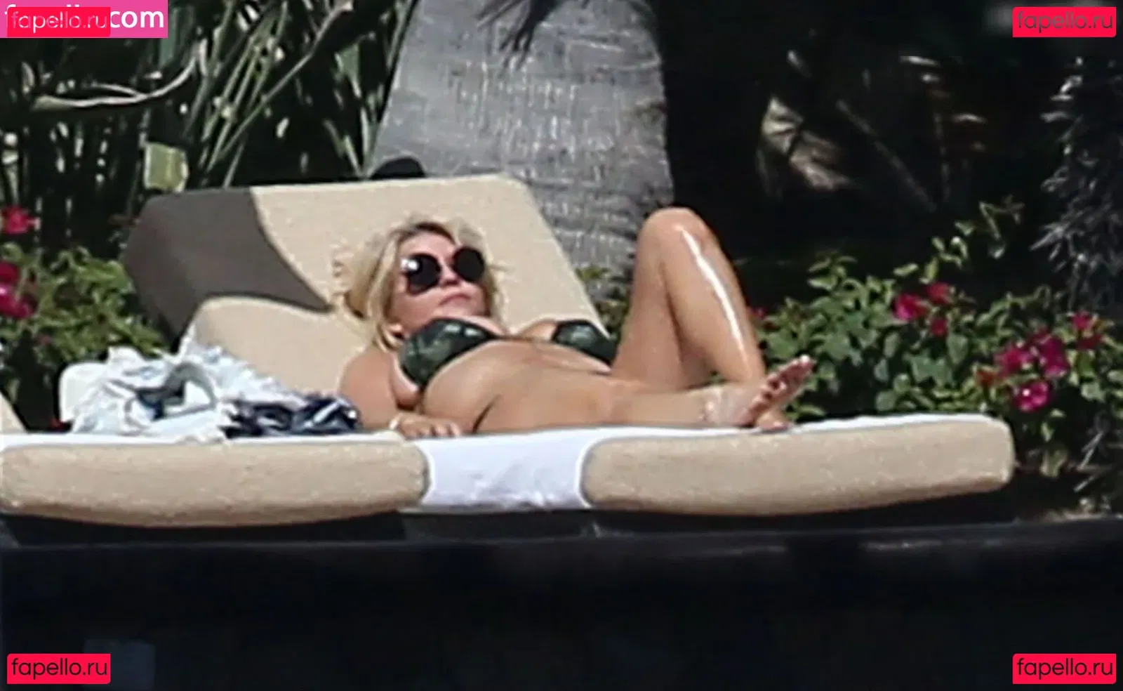 Jessica Simpson Onlyfans Photo Gallery 