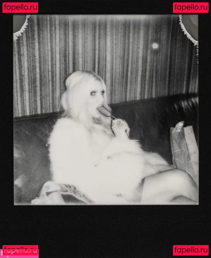 Jessica Simpson Onlyfans Photo Gallery 