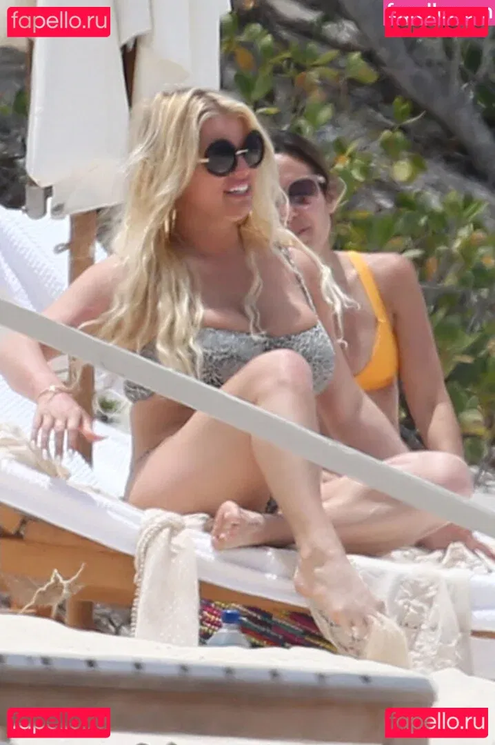 Jessica Simpson Onlyfans Photo Gallery 