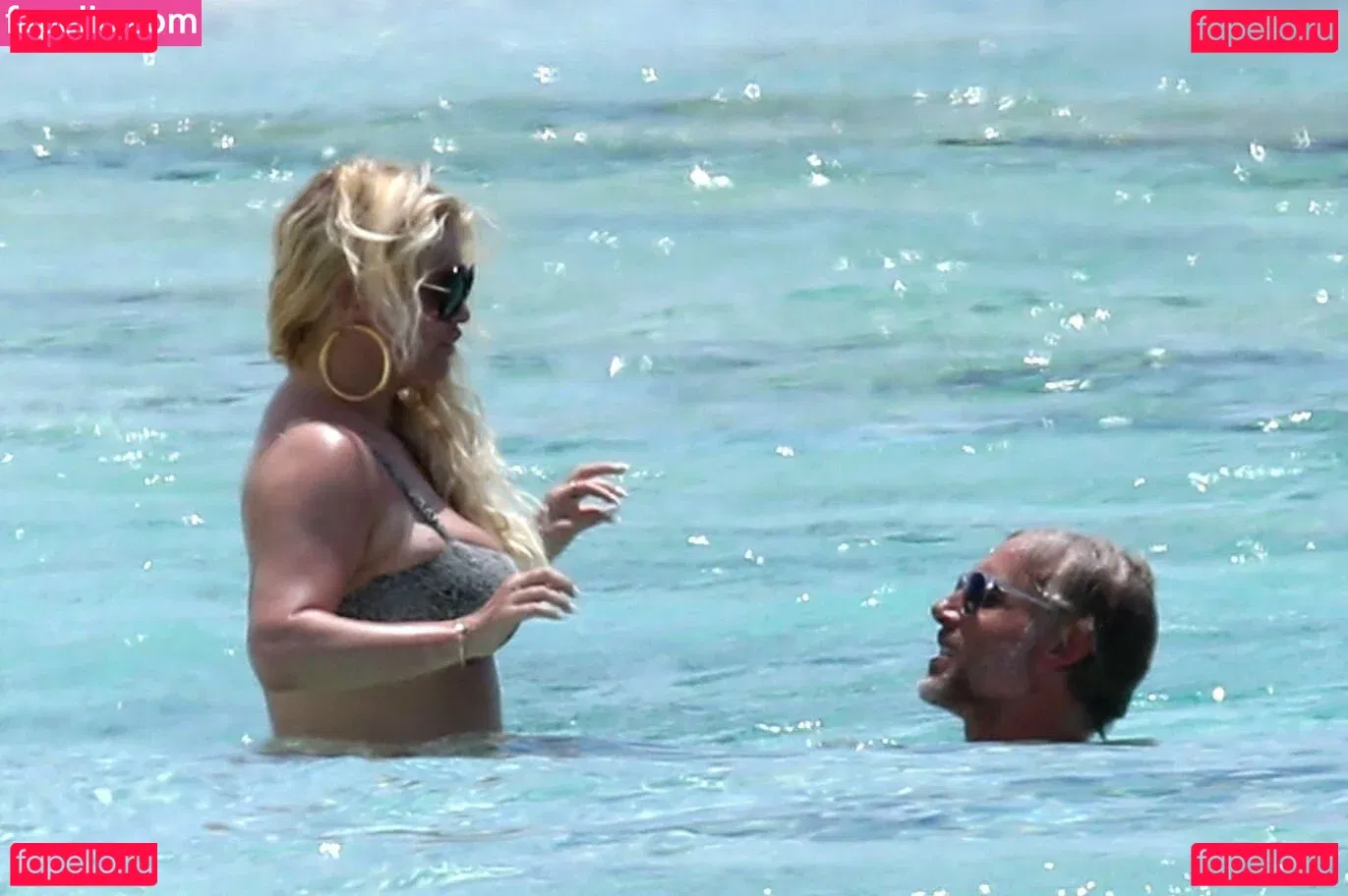 Jessica Simpson Onlyfans Photo Gallery 