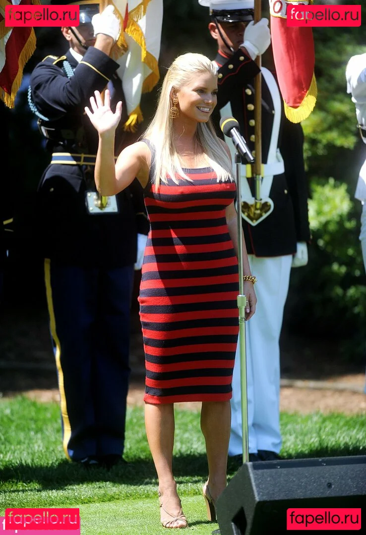 Jessica Simpson Onlyfans Photo Gallery 