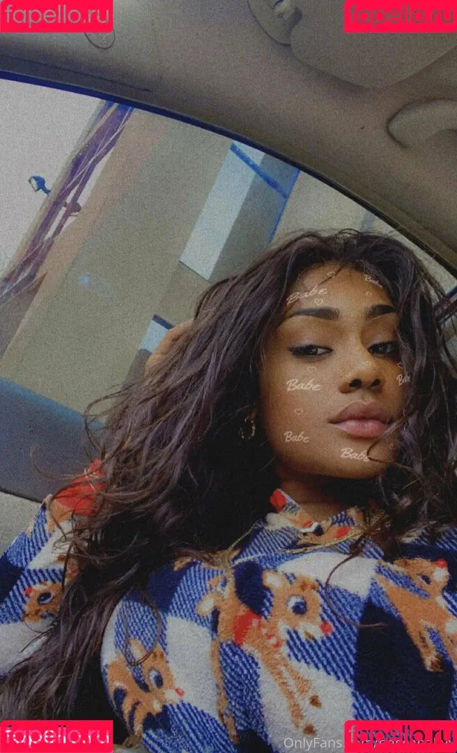 neesababyy Onlyfans Photo Gallery 