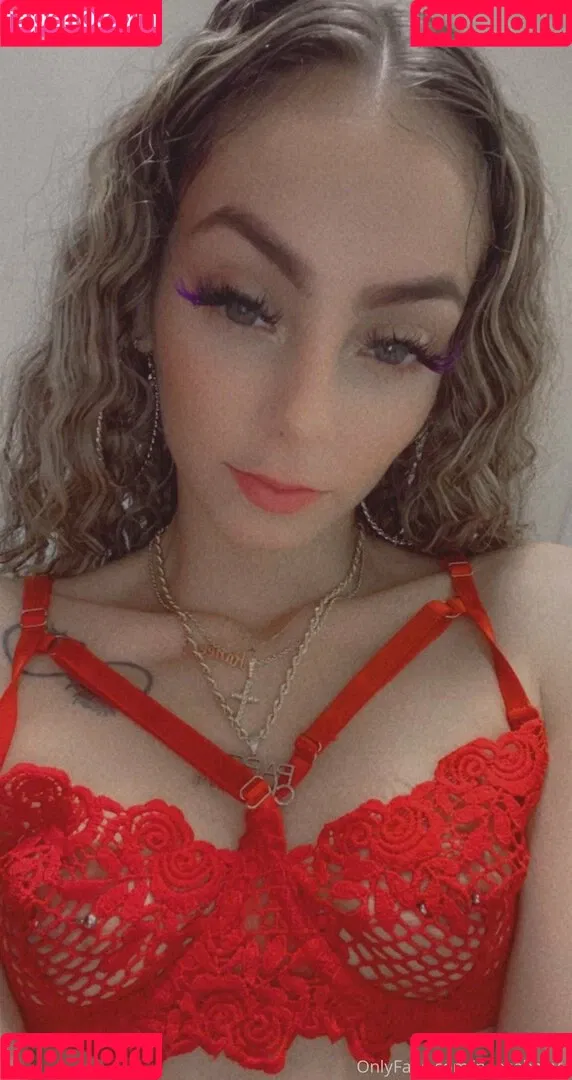 neesababyy Onlyfans Photo Gallery 