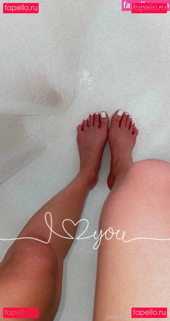 neesababyy Onlyfans Photo Gallery 