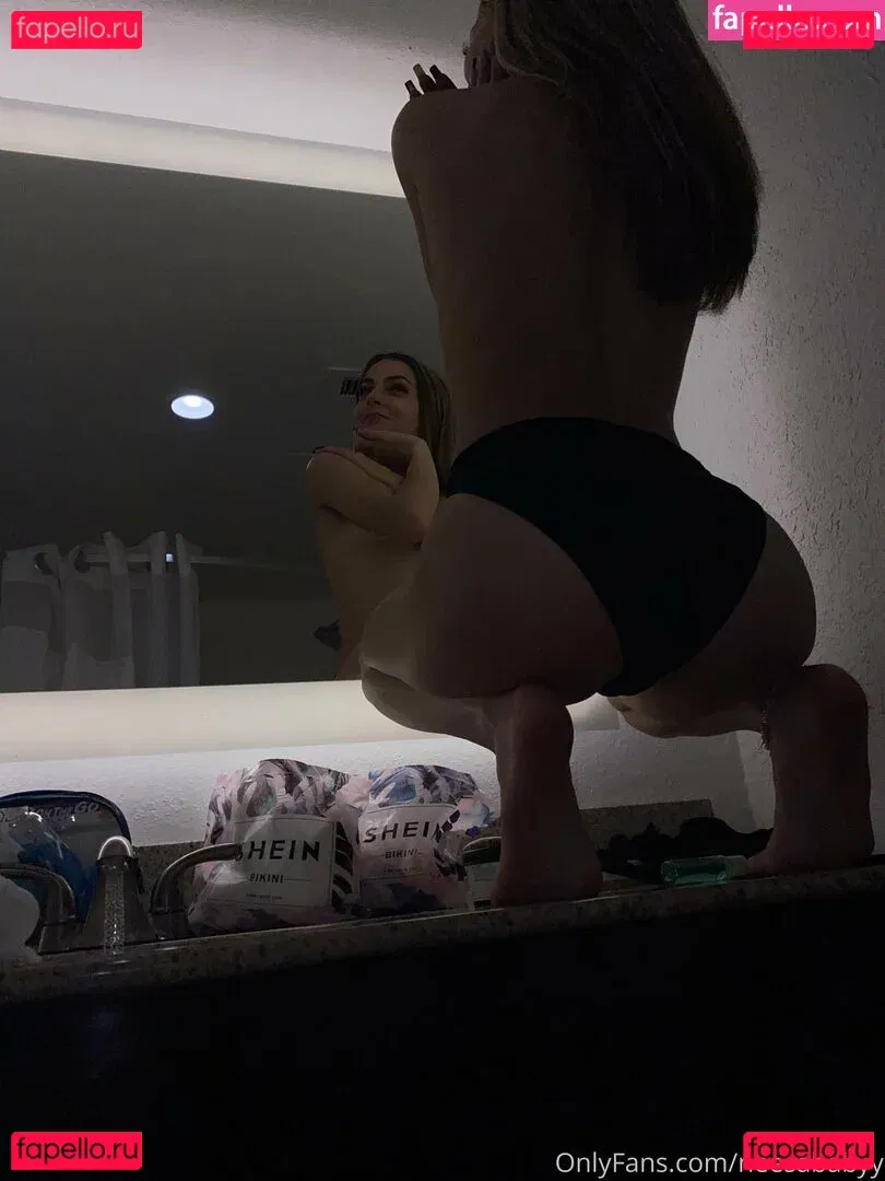 neesababyy Onlyfans Photo Gallery 