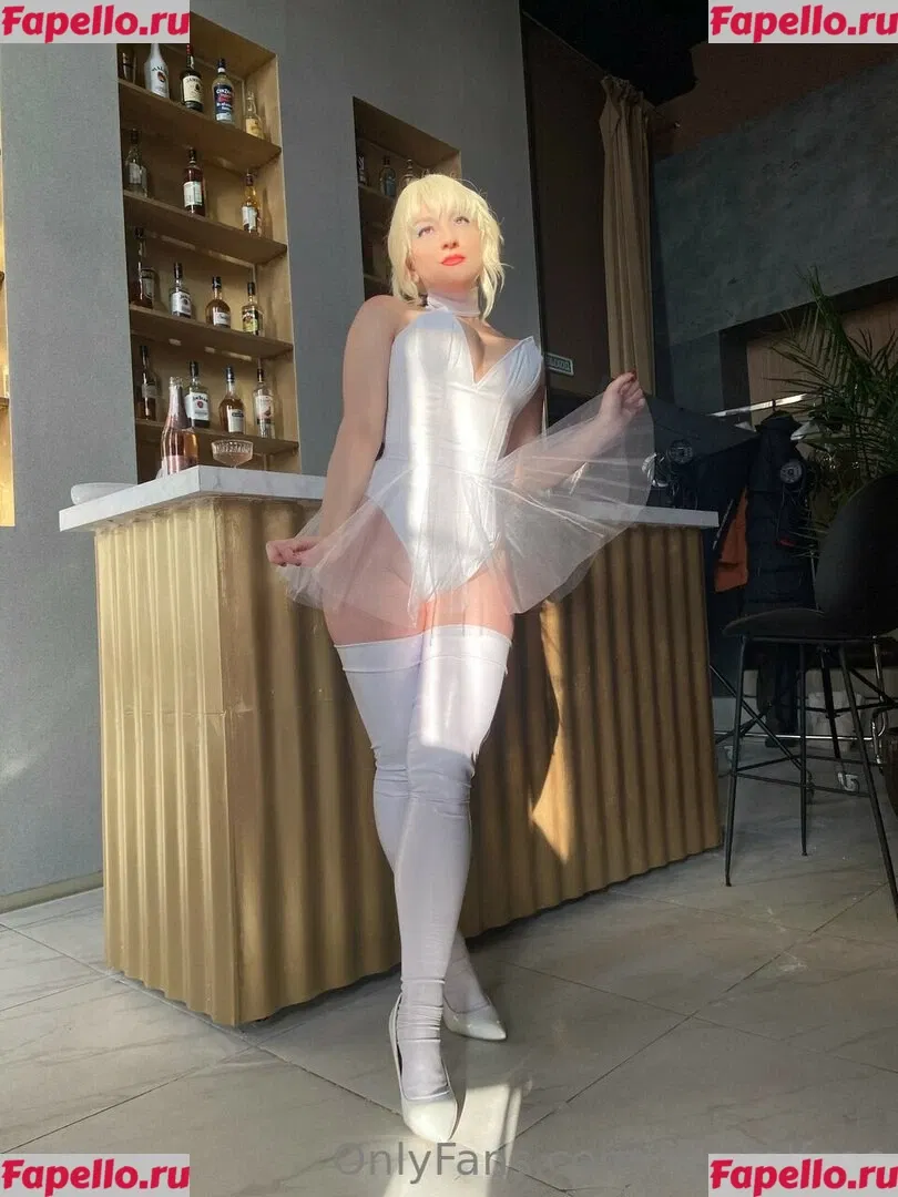 Zoe Volf Onlyfans Photo Gallery 