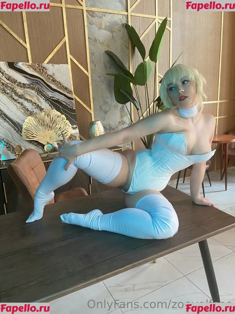 Zoe Volf Onlyfans Photo Gallery 