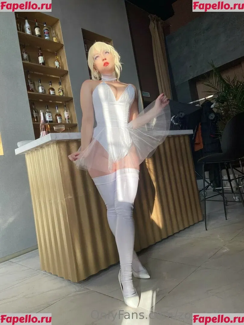 Zoe Volf Onlyfans Photo Gallery 