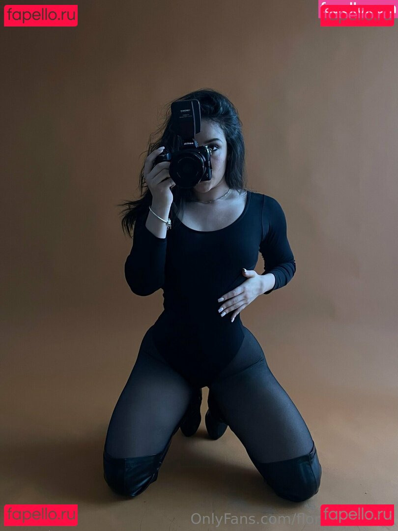 floresdani318 Nude Onlyfans Photo 12