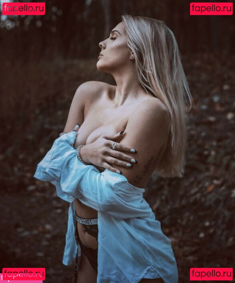 Lexi Sedgwick Nude Onlyfans Photo 3