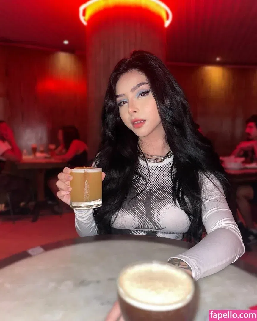 Eduarda Yuni Onlyfans Photo Gallery 