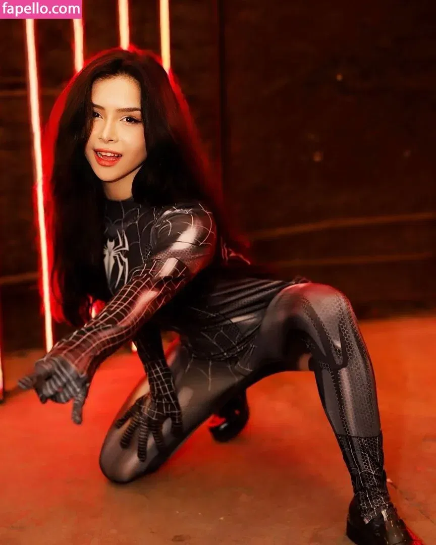 Eduarda Yuni Onlyfans Photo Gallery 