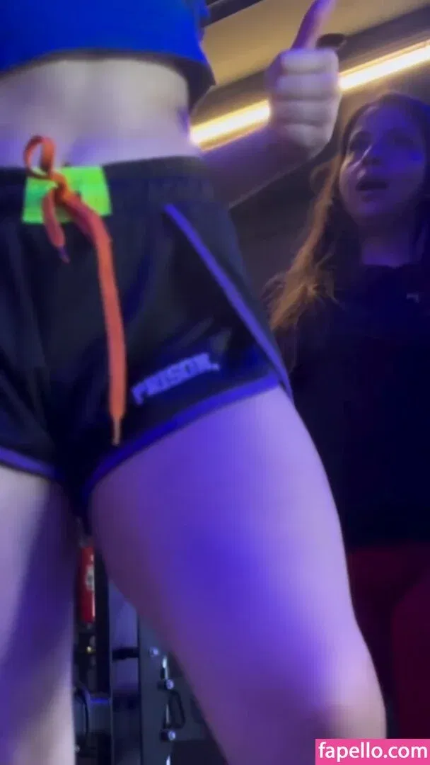 Eduarda Yuni Onlyfans Photo Gallery 