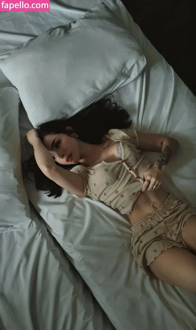 Eduarda Yuni Onlyfans Photo Gallery 