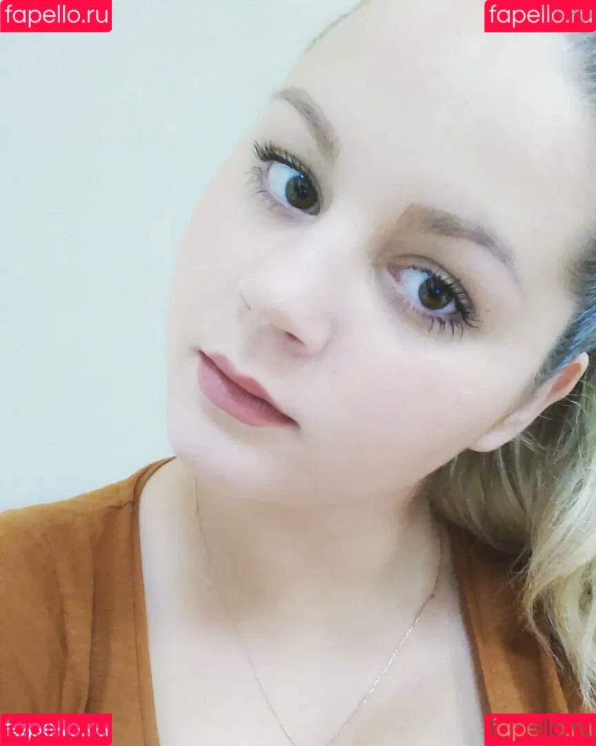 Holly Garner Onlyfans Photo Gallery 