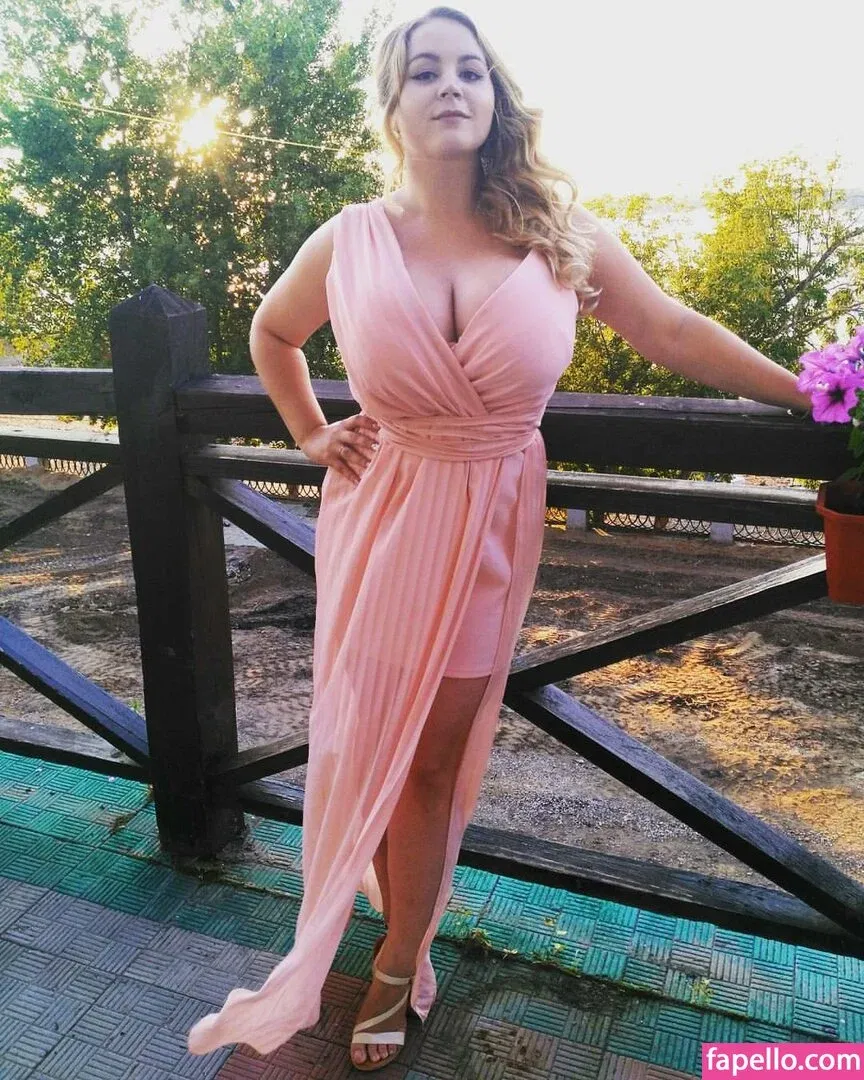 Holly Garner Onlyfans Photo Gallery 