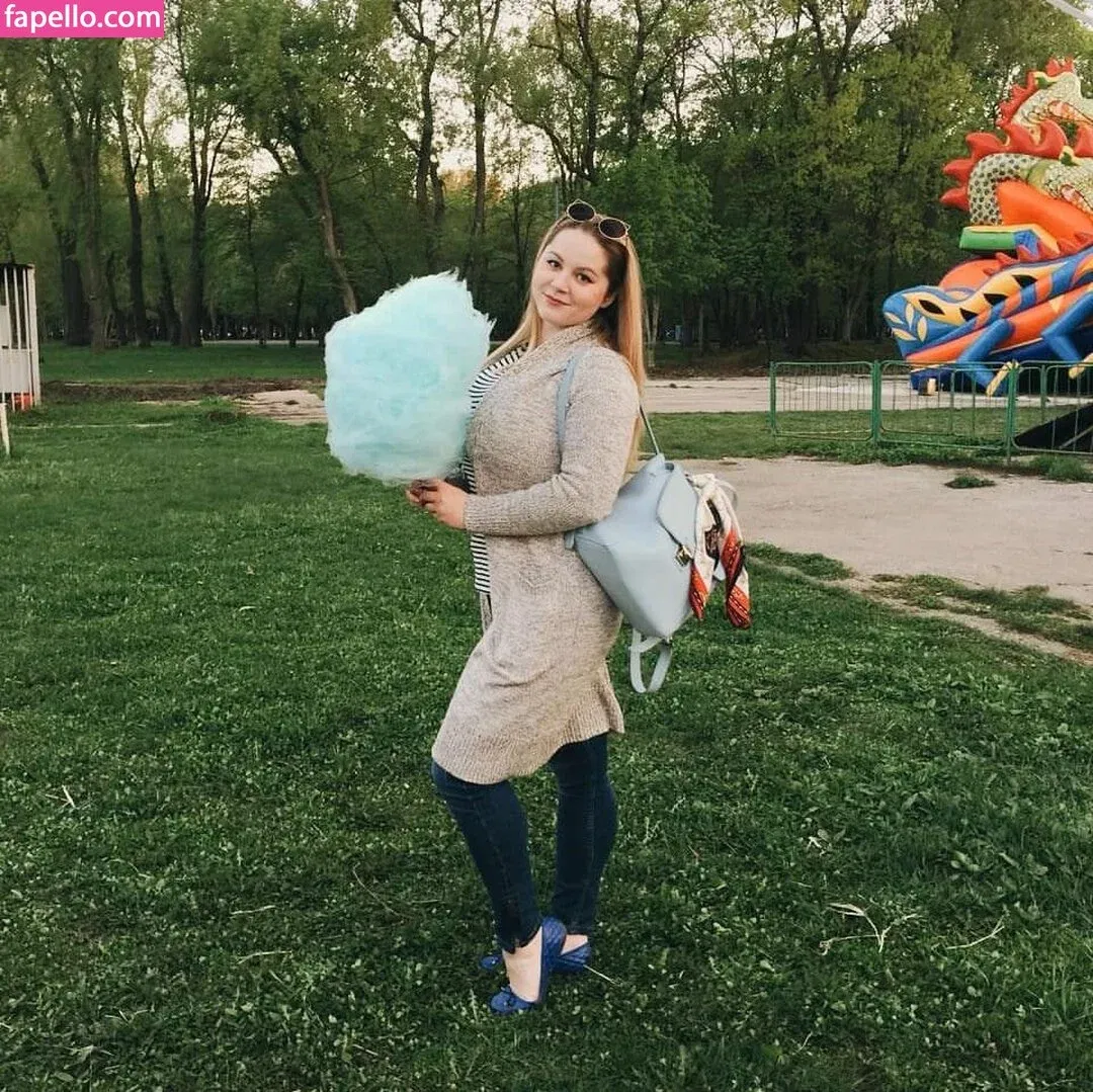 Holly Garner Onlyfans Photo Gallery 