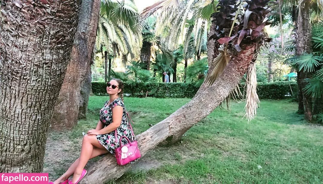 Holly Garner Onlyfans Photo Gallery 