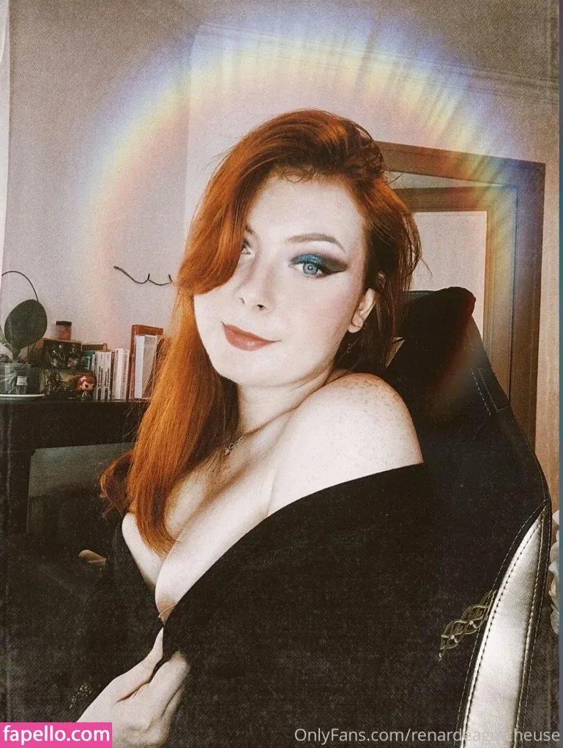 Eléna-Rose Burri Onlyfans Photo Gallery 