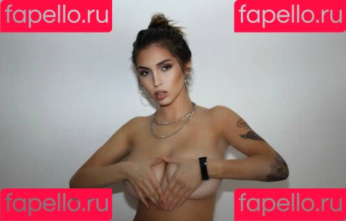 Aisultanax Onlyfans Photo Gallery 