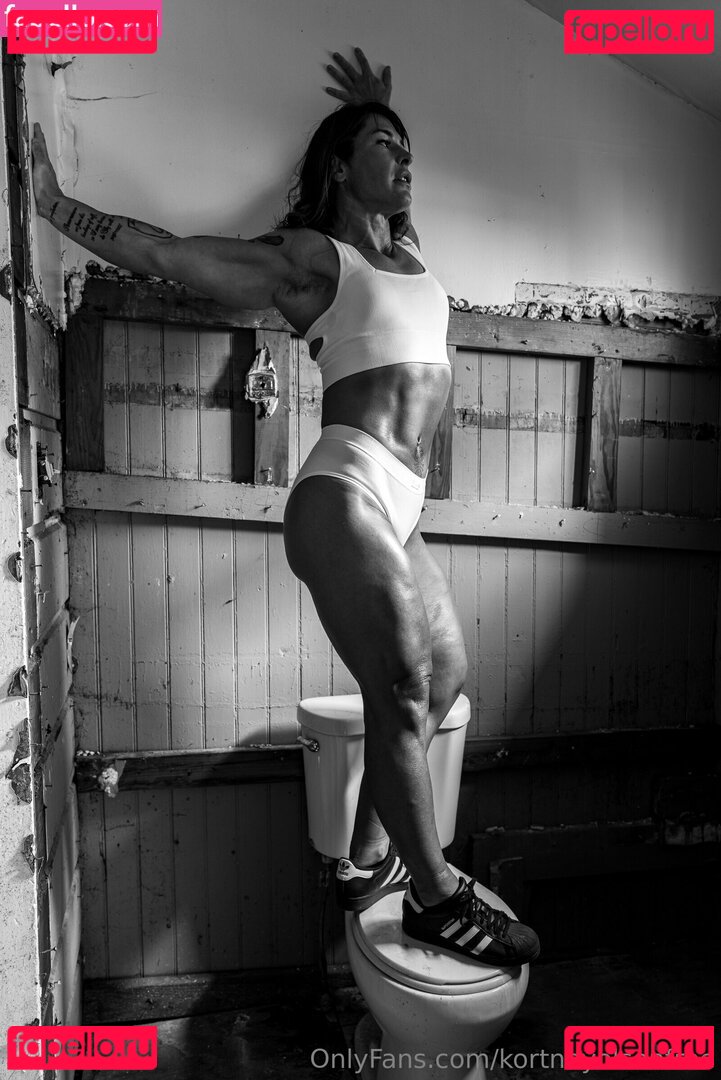 kortneyolsonfree Nude Onlyfans Photo 5