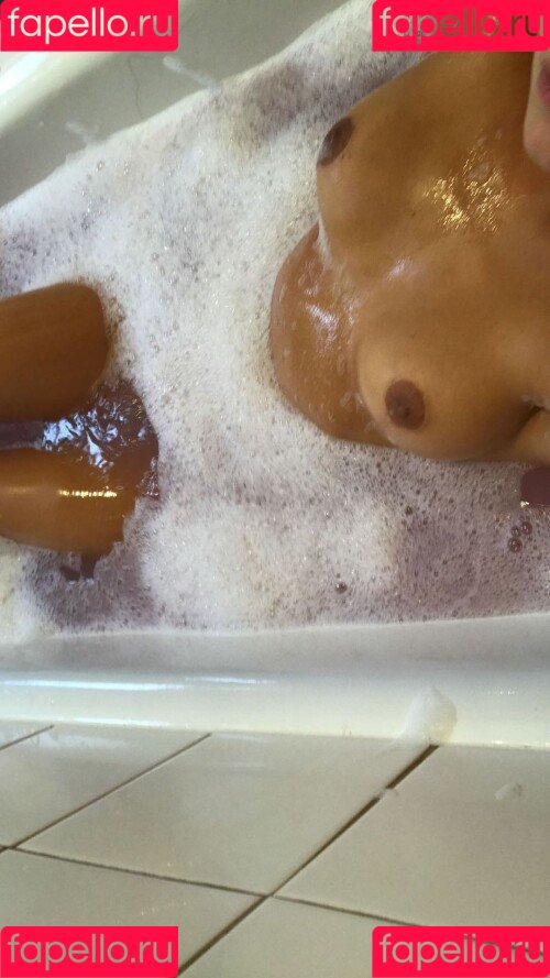 Olympia Valance Onlyfans Photo Gallery 