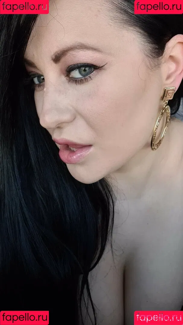 larajadedeene Onlyfans Photo Gallery 