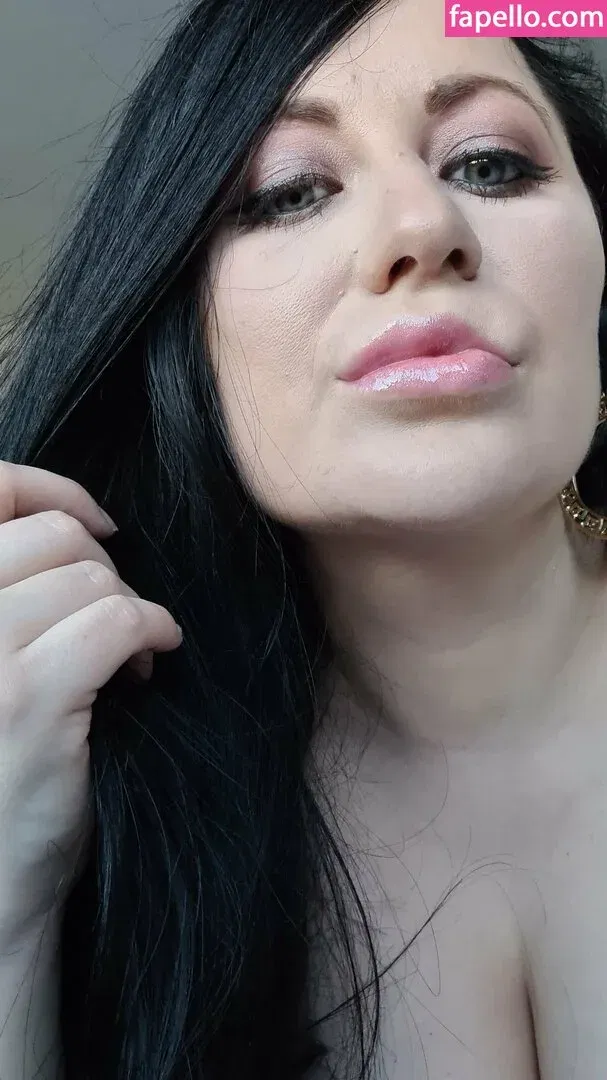 larajadedeene Onlyfans Photo Gallery 