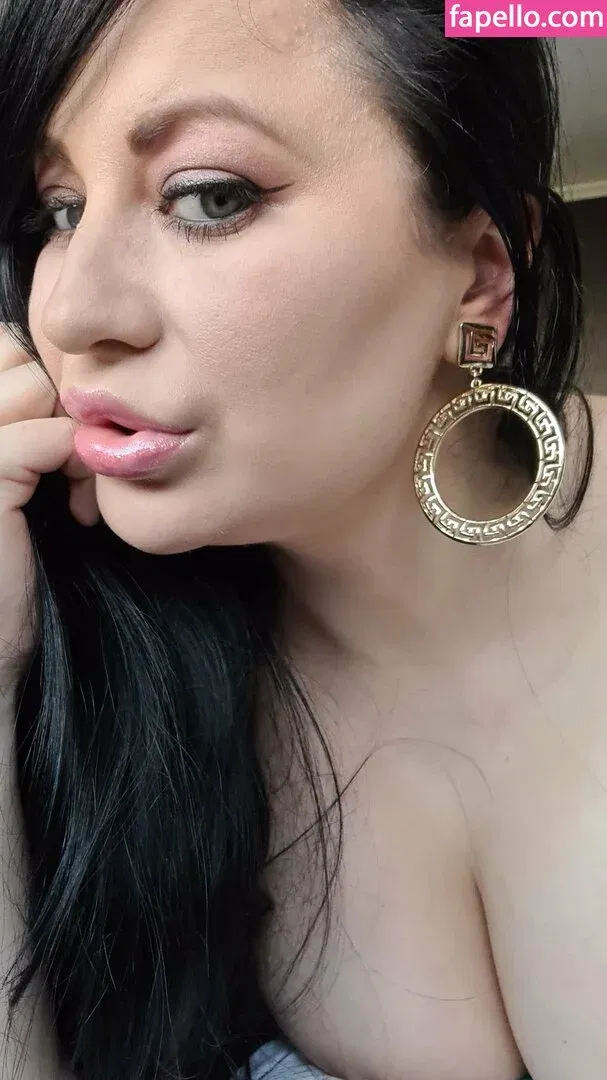 larajadedeene Onlyfans Photo Gallery 