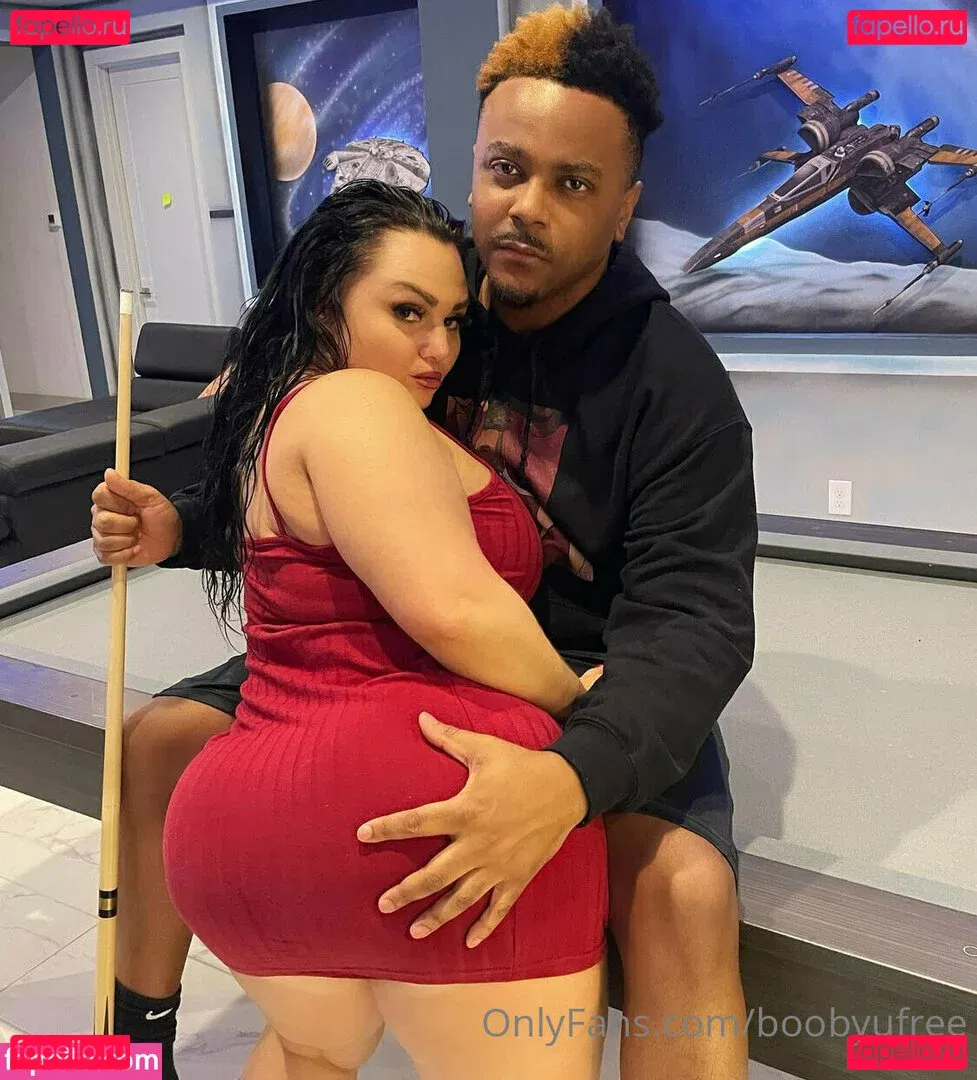 boobyufree Onlyfans Photo Gallery 