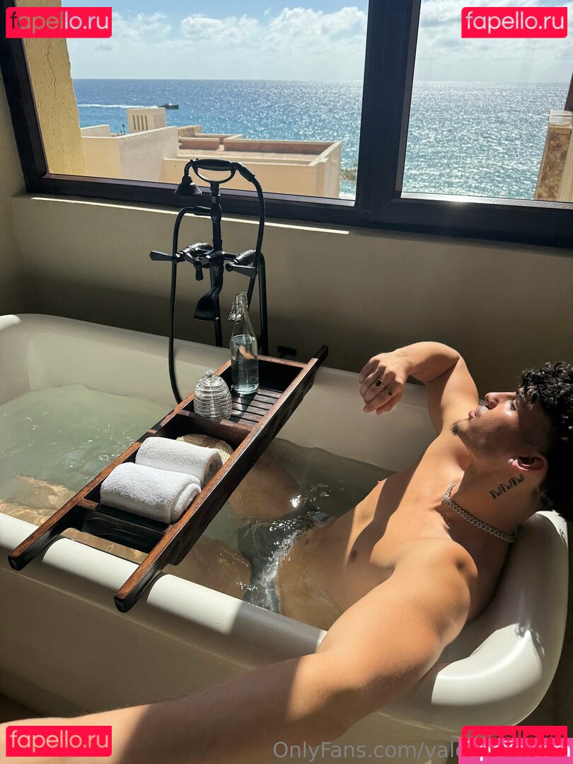 valentinopapii Nude Onlyfans Photo 49