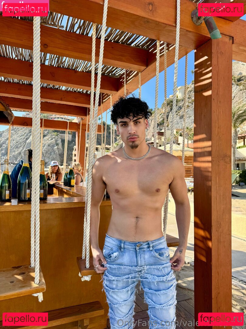 valentinopapii Nude Onlyfans Photo 45