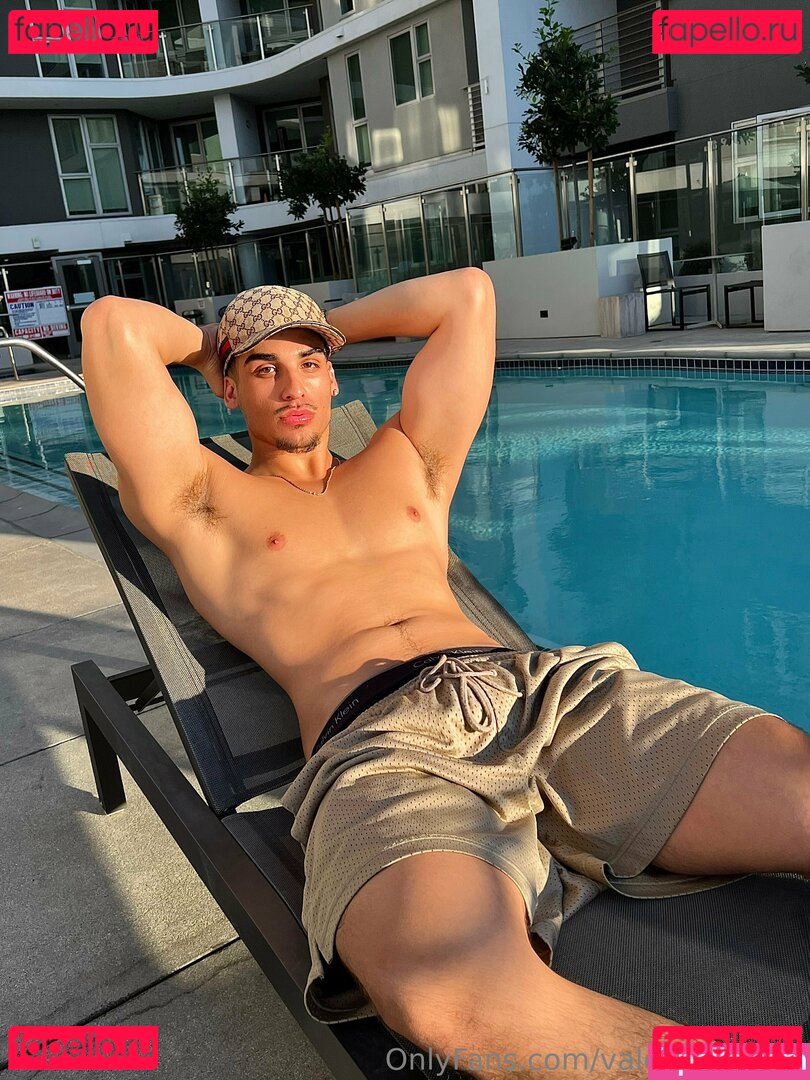 valentinopapii Nude Onlyfans Photo 32
