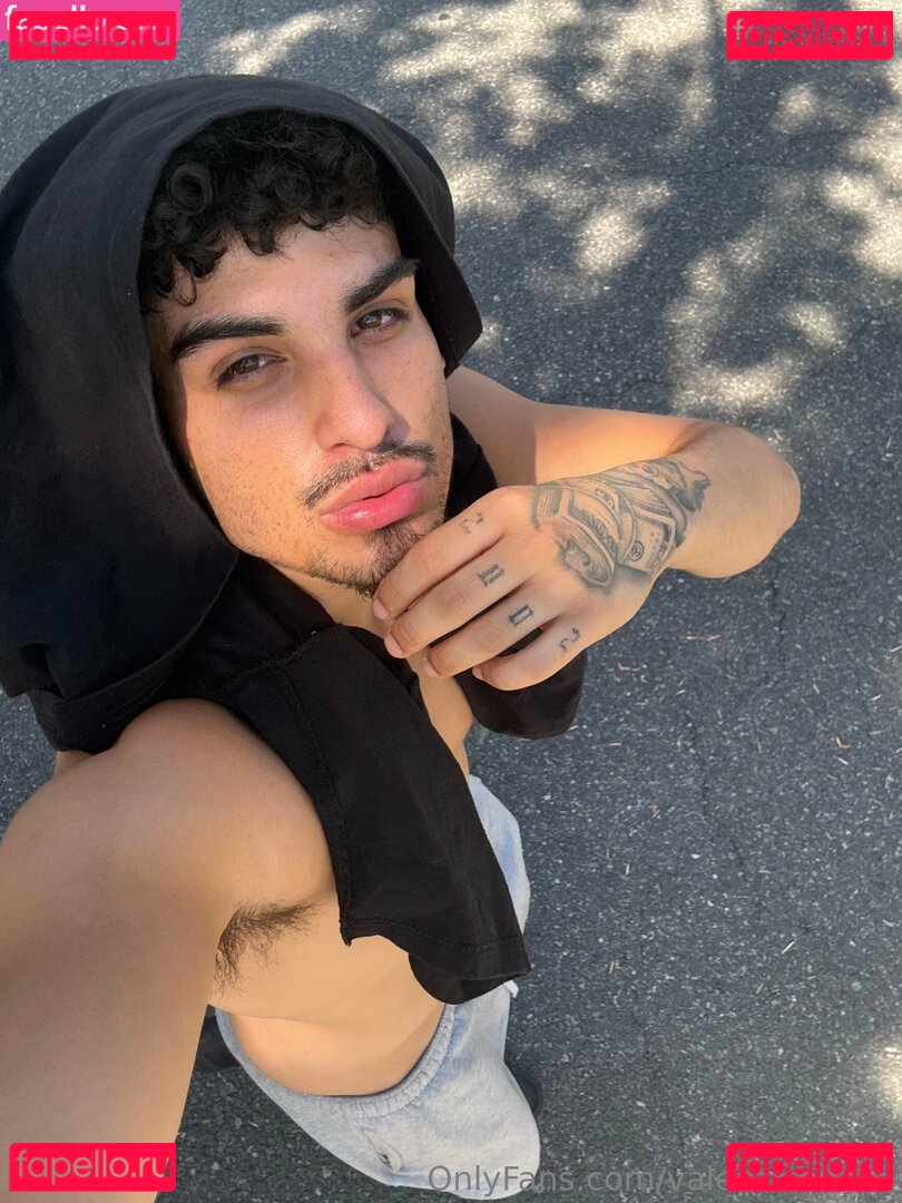 valentinopapii Nude Onlyfans Photo 21