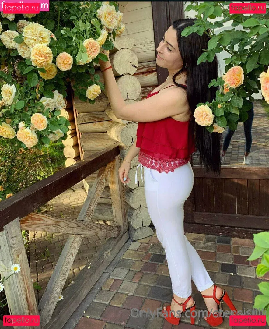 stepsislilli Onlyfans Photo Gallery 