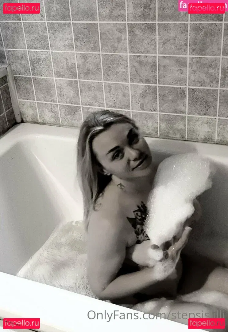 stepsislilli Onlyfans Photo Gallery 