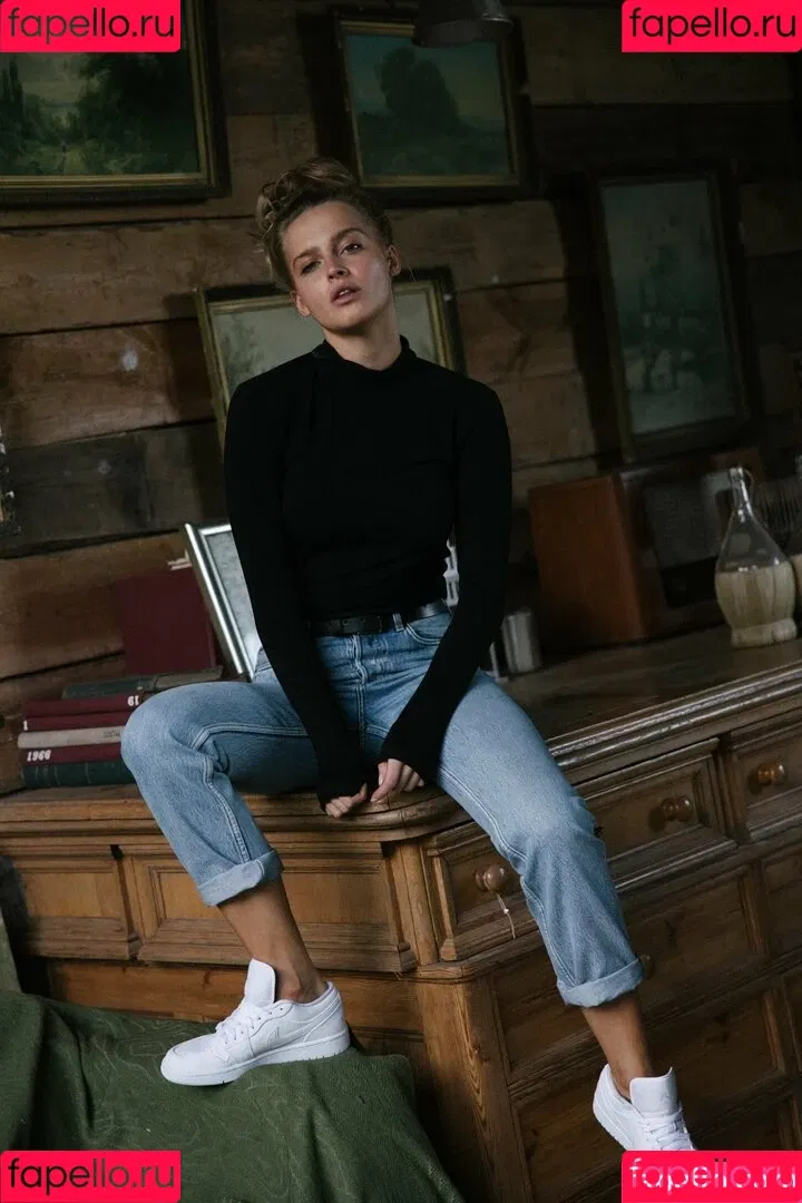 Karolina Pisarek Onlyfans Photo Gallery 