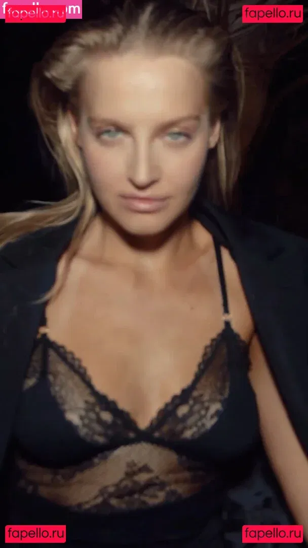 Karolina Pisarek Onlyfans Photo Gallery 