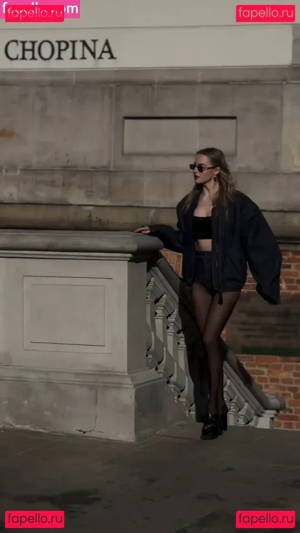 Karolina Pisarek Onlyfans Photo Gallery 