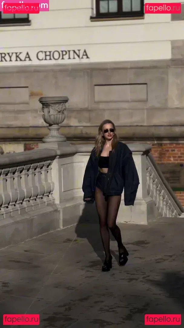 Karolina Pisarek Onlyfans Photo Gallery 