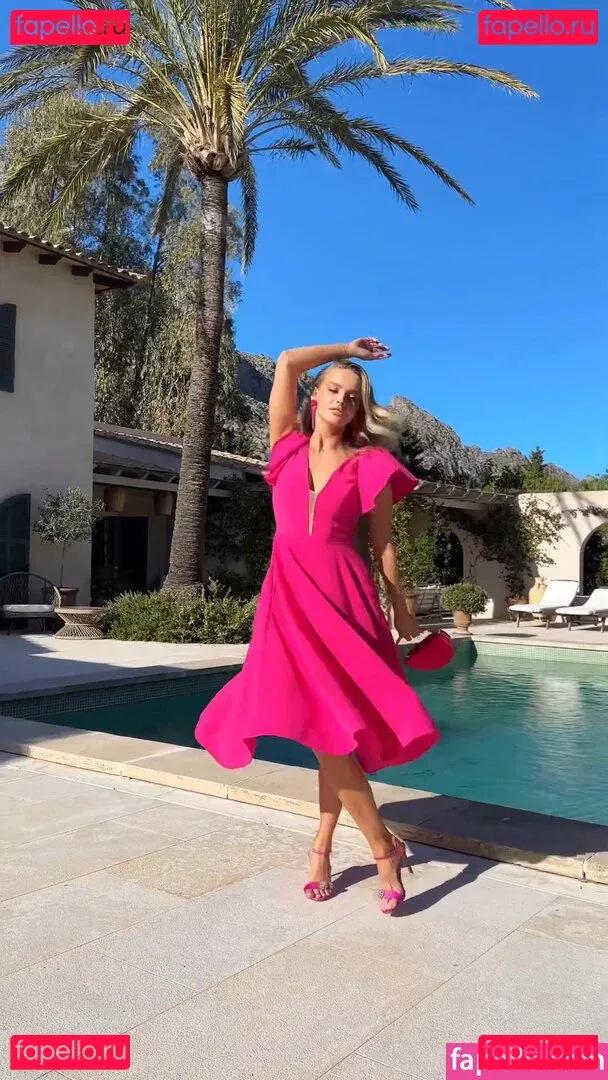 Karolina Pisarek Onlyfans Photo Gallery 