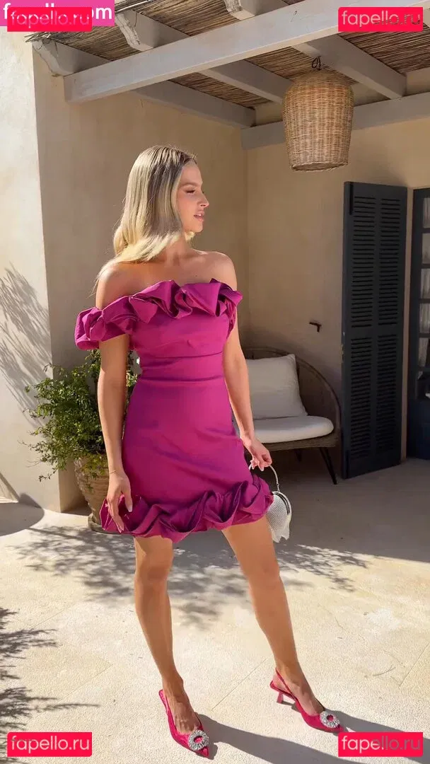 Karolina Pisarek Onlyfans Photo Gallery 